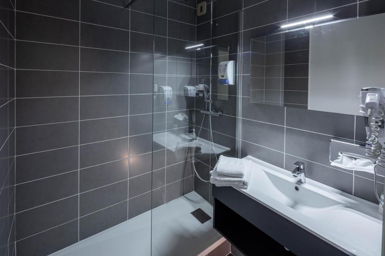 Logis Hotel Noemys Brive - Restaurant Le Teinchurier Ngoại thất bức ảnh
